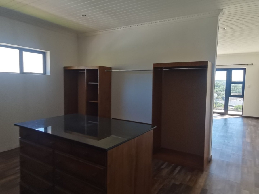 5 Bedroom Property for Sale in Royalston Residential Estate and Wildlife Reserve Eastern Cape